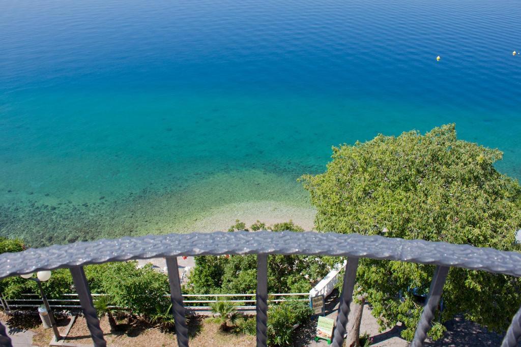 Hotel Vali Dramalj Криквеница Екстериор снимка